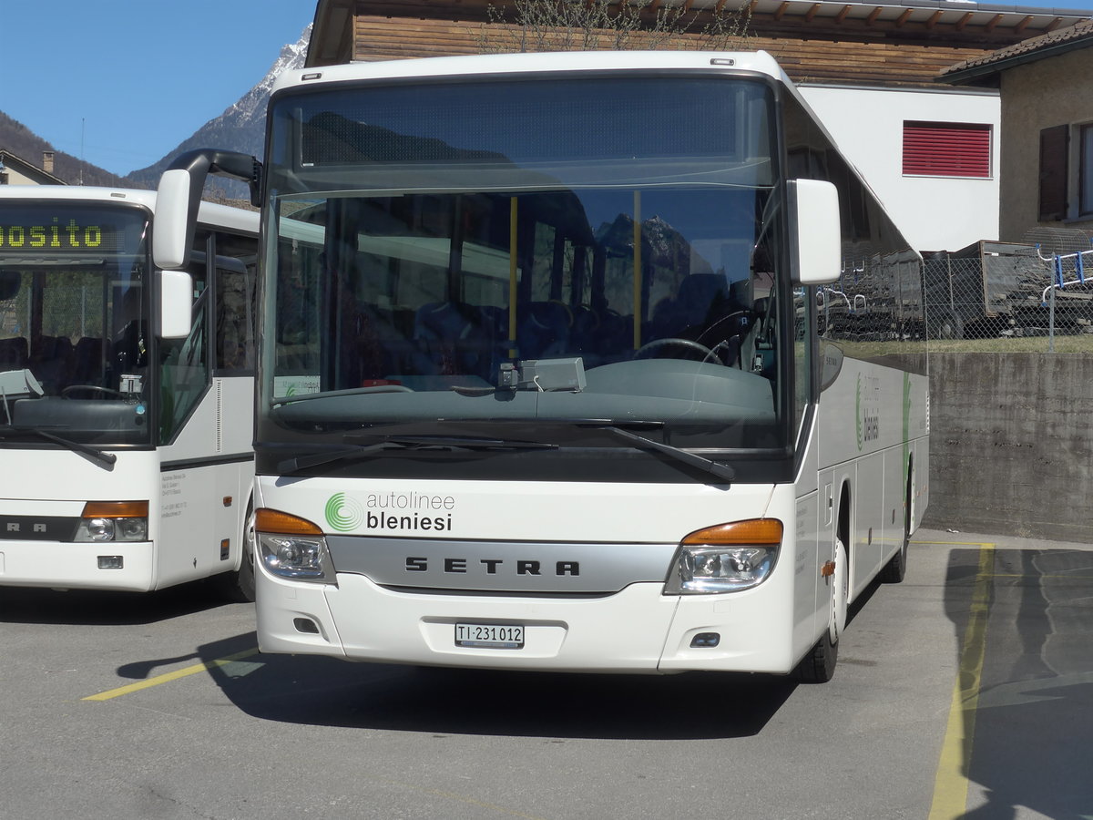 (202'567) - ABl Biasca - Nr. 12/TI 231'012 - Setra am 19. M�rz 2019 in Biasca, Garage