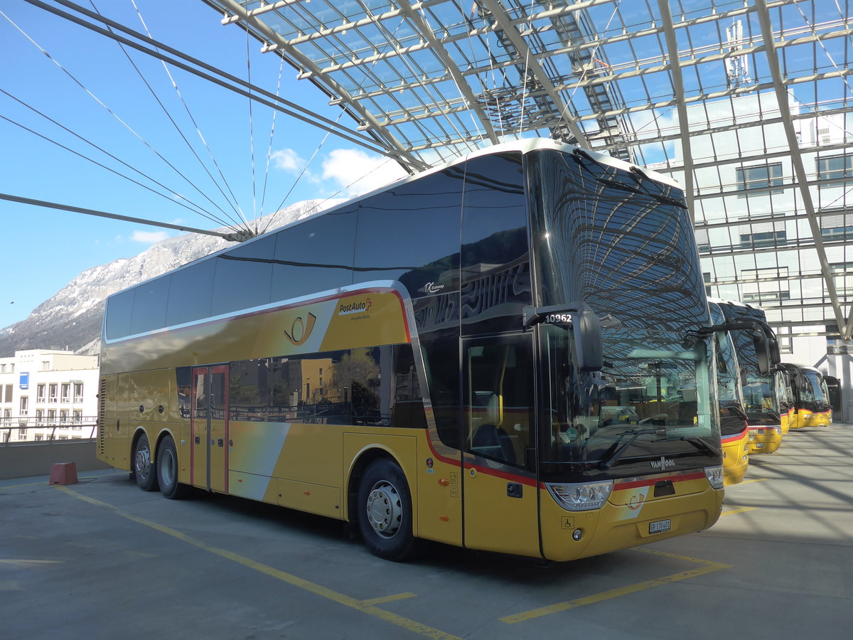 (202'587) - PostAuto Graub�nden - GR 170'401 - Van Hool am 20. M�rz 2019 in Chur, Postautostation