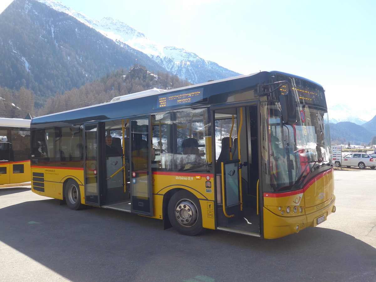 (202'609) - PostAuto Graub�nden (Sulzberger) - GR 179'220 - Solaris am 20. M�rz 2019 beim Bahnhof Susch