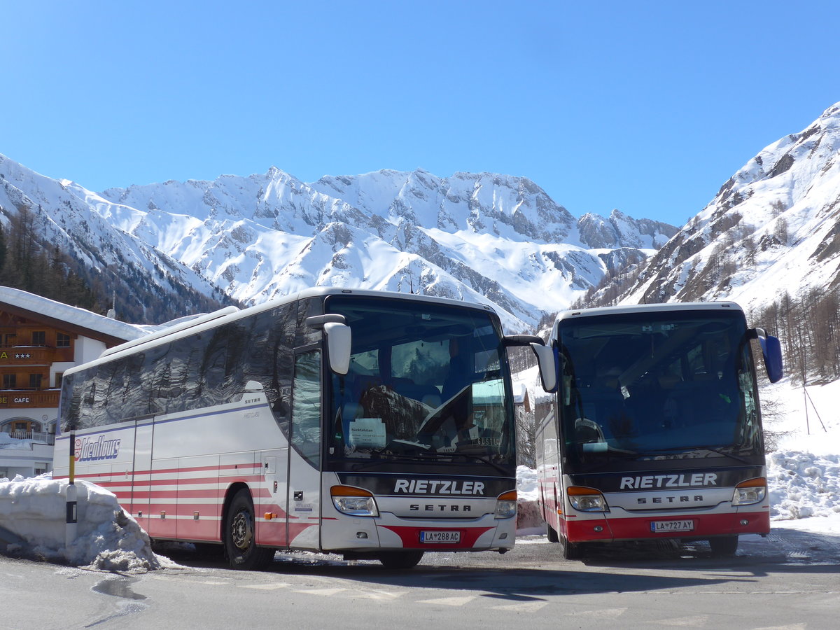 (202'633) - Aus Oesterreich: Rietzler, Ried i.O. - LA 288 AC + LA 727 AY - Setra am 20. M�rz 2019 in Samnaun, Ravaisch
