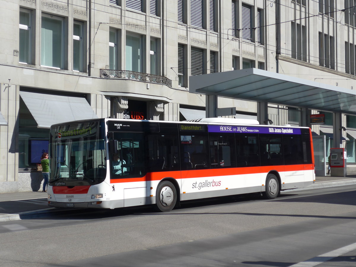(202'738) - St. Gallerbus, St. Gallen - Nr. 260/SG 198'260 - MAN am 21. M�rz 2019 beim Bahnhof St. Gallen