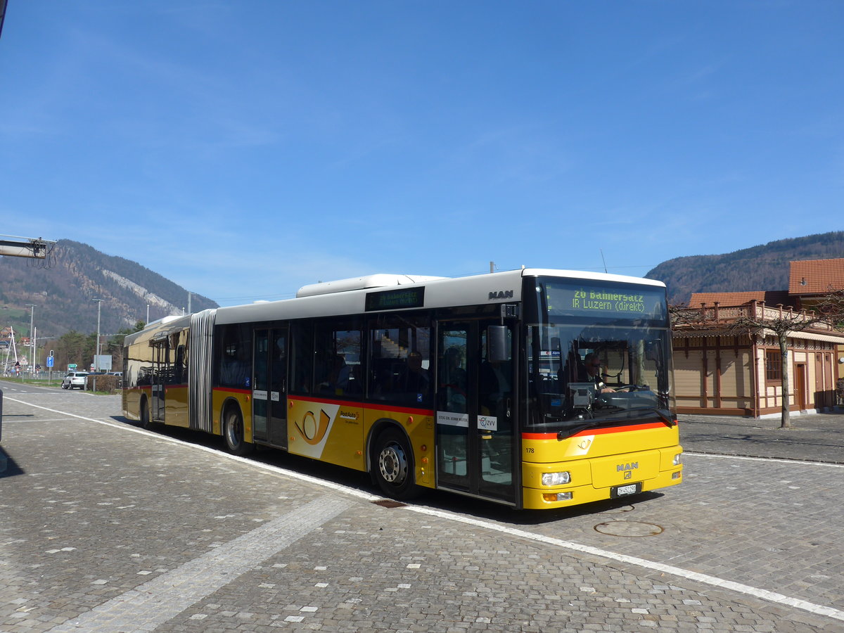 (202'865) - PostAuto Z�rich - Nr. 178/ZH 452'290 - MAN am 22. M�rz 2019 beim Bahnhof Alpnachstad