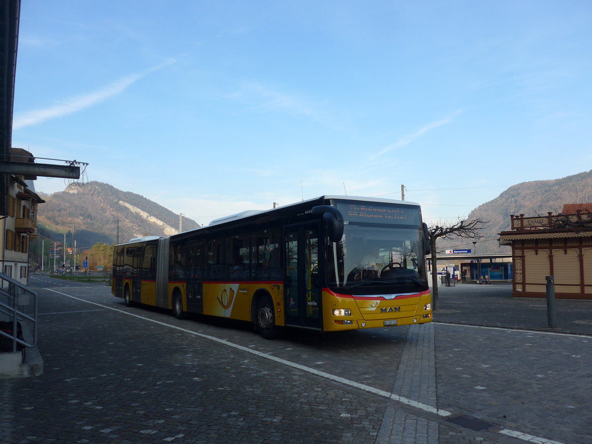 (202'902) - PostAuto Nordschweiz - AG 301'131 - MAN am 22. M�rz 2019 beim Bahnhof Alpnachstad
