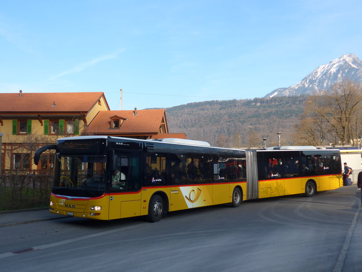 (202'904) - PostAuto Nordschweiz - AG 301'131 - MAN am 22. M�rz 2019 beim Bahnhof Alpnachstad