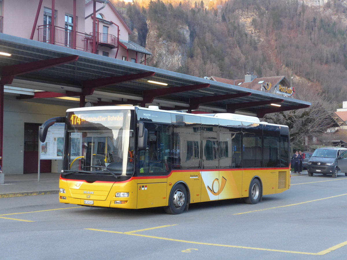 (202'908) - PostAuto Bern - BE 422'461 - MAN/G�ppel (ex AVG Meiringen Nr. 61) am 22. M�rz 2019 in Meiringen, Postautostation