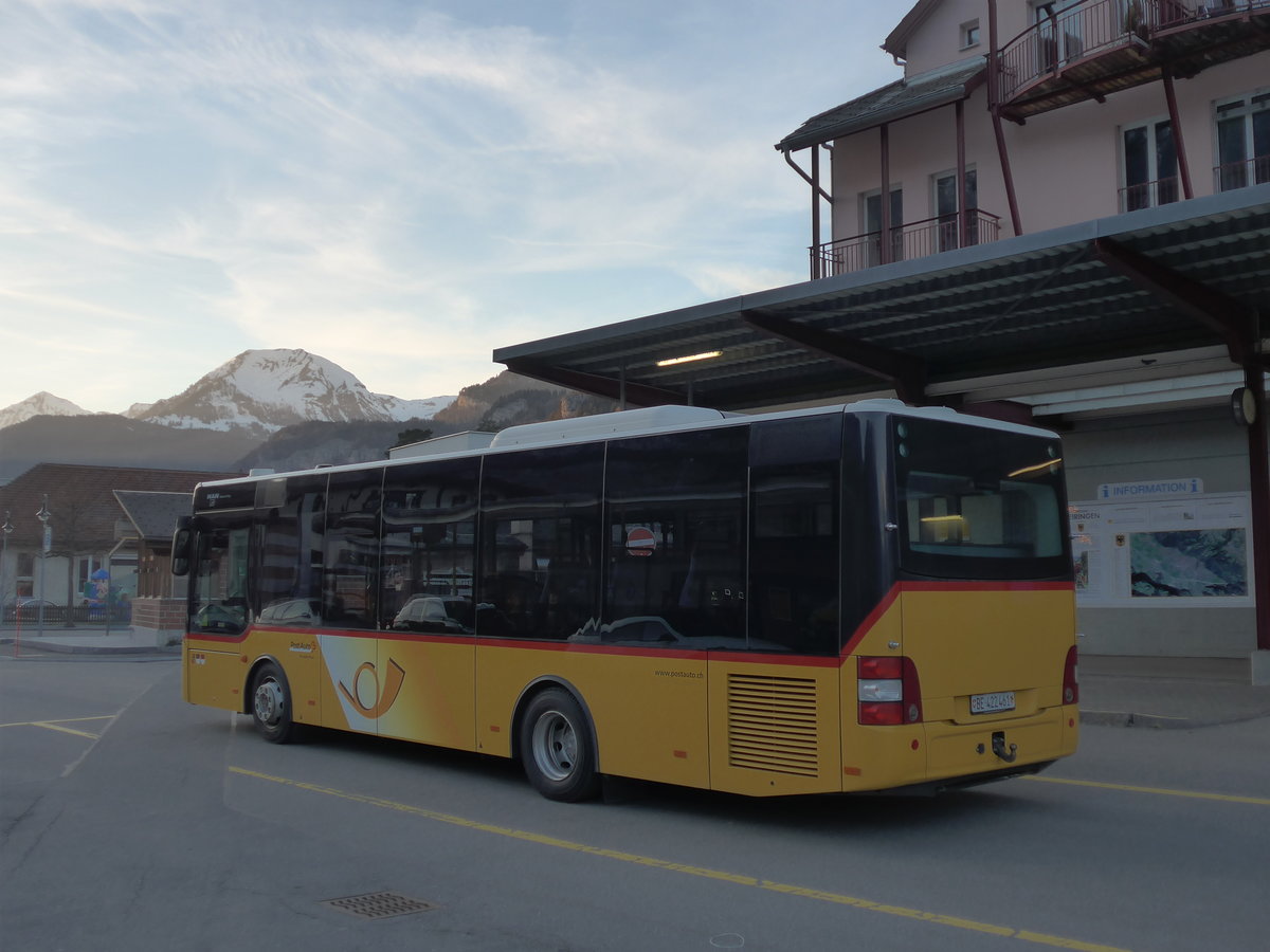 (202'910) - PostAuto Bern - BE 422'461 - MAN/G�ppel (ex AVG Meiringen Nr. 61) am 22. M�rz 2019 in Meiringen, Postautostation