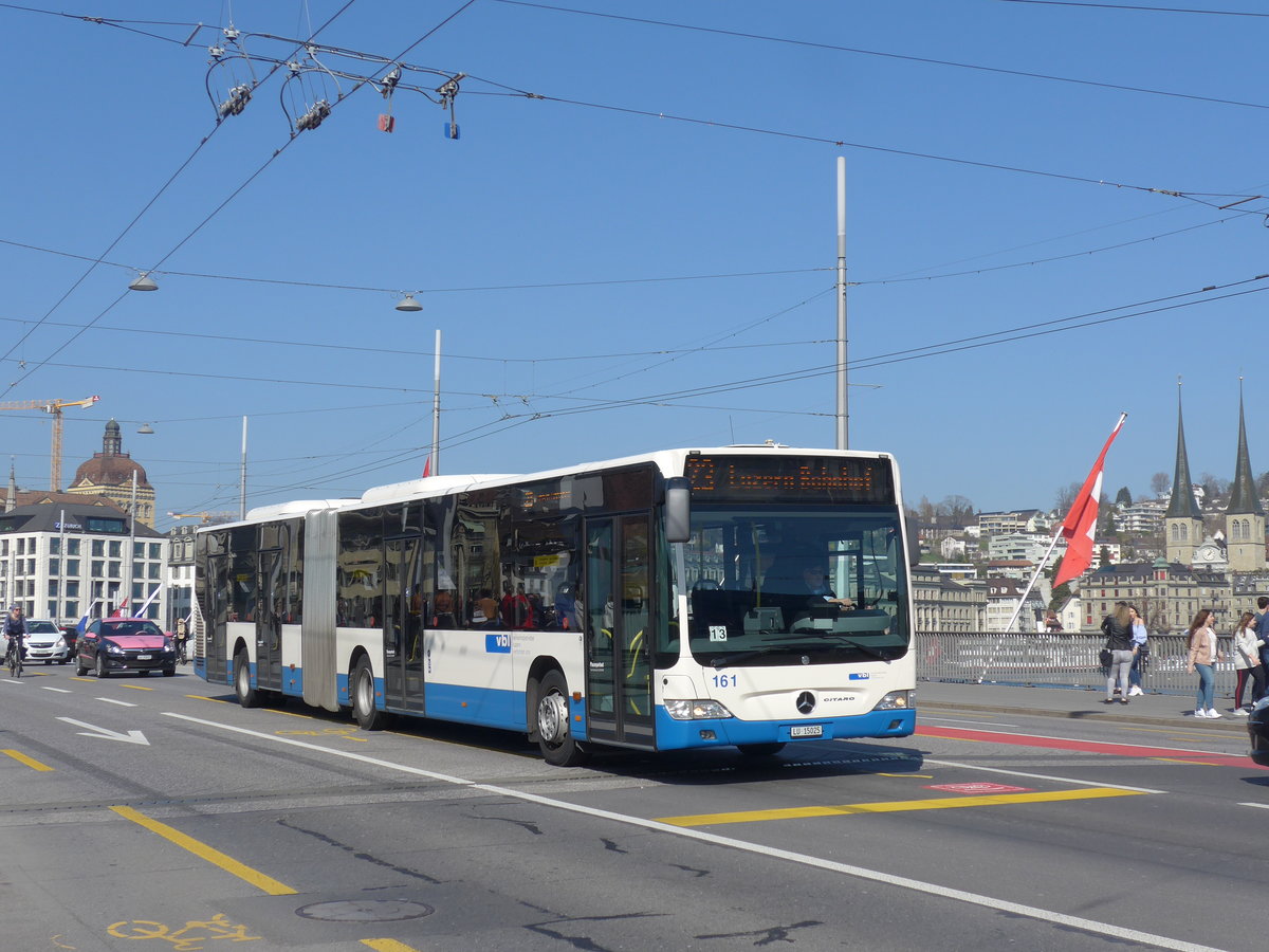 (203'008) - VBL Luzern - Nr. 161/LU 15'025 - Mercedes am 23. M�rz 2019 in Luzern, Bahnhofbr�cke