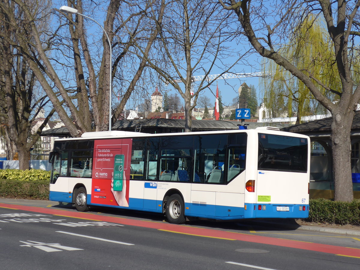 (203'279) - VBL Luzern - Nr. 71/LU 15'729 - Mercedes am 30. M�rz 2019 beim Bahnhof Luzern