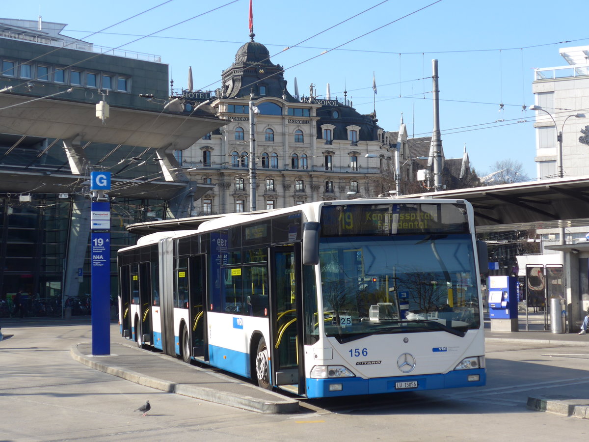 (203'285) - VBL Luzern - Nr. 156/LU 15'056 - Mercedes am 30. M�rz 2019 beim Bahnhof Luzern