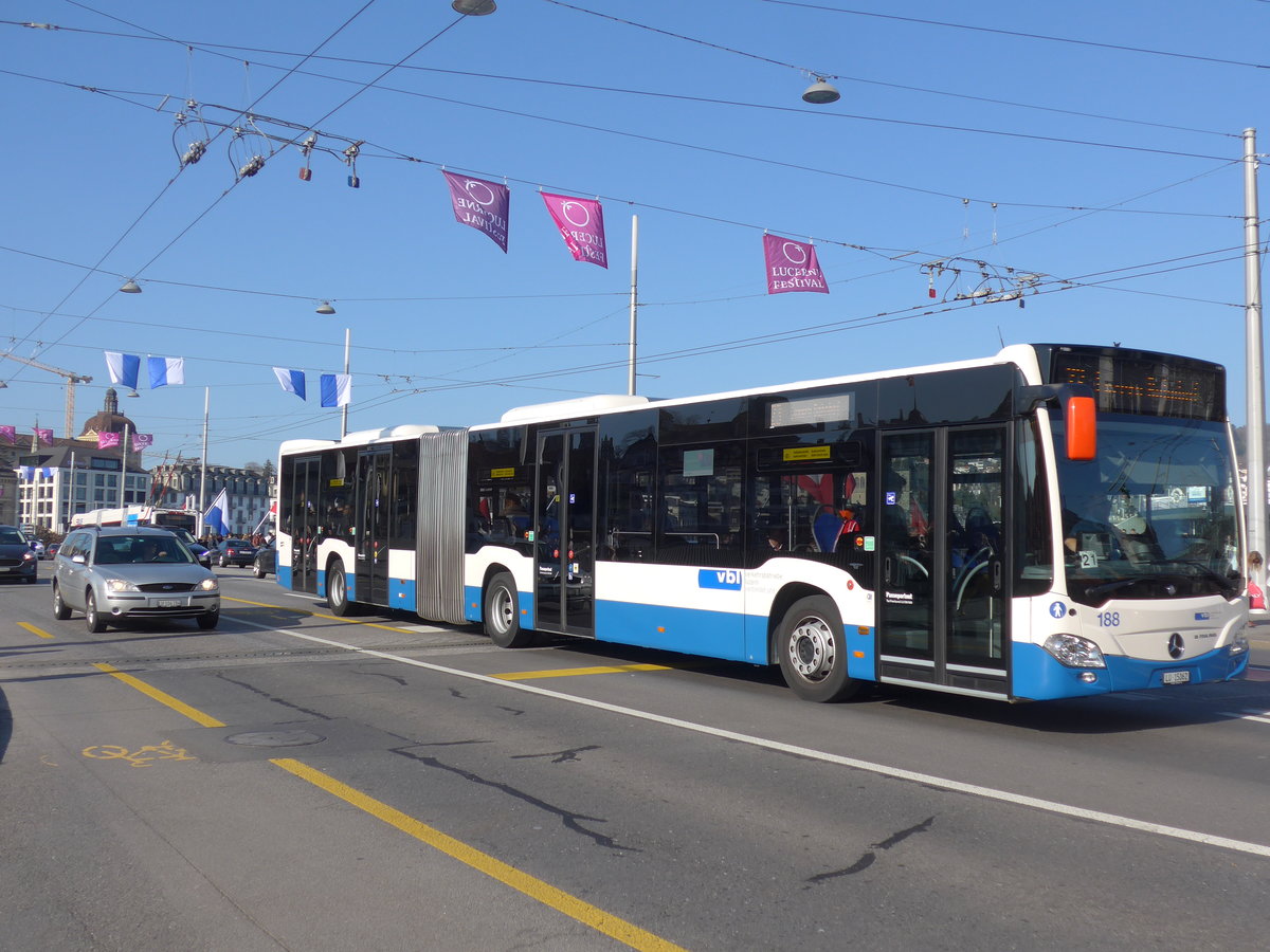 (203'375) - VBL Luzern - Nr. 188/LU 15'062 - Mercedes am 30. M�rz 2019 in Luzern, Bahnhofbr�cke
