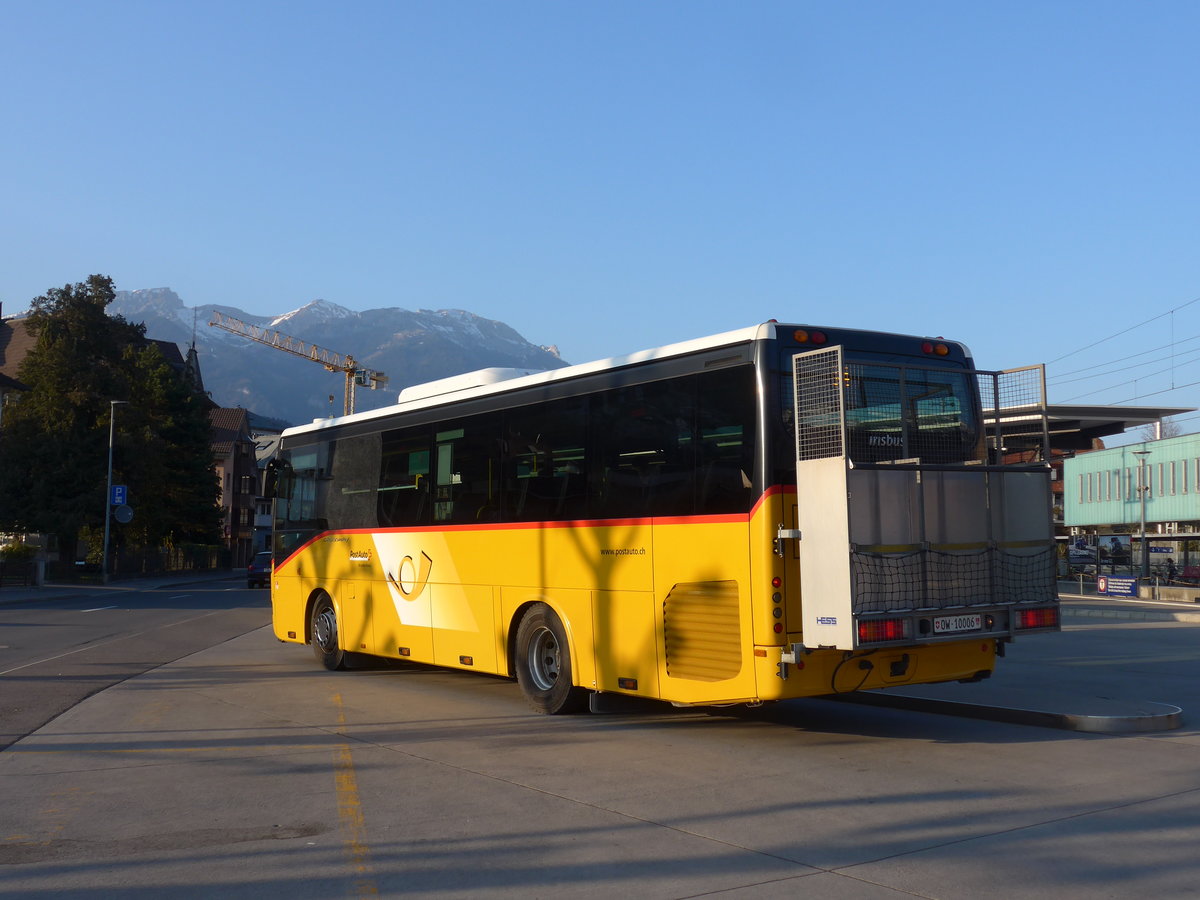 (203'417) - PostAuto Zentralschweiz - Nr. 3/OW 10'006 - Irisbus (ex Dillier, Sarnen Nr. 3) am 30. M�rz 2019 beim Bahnhof Sarnen