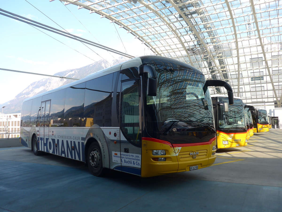 (203'805) - PostAuto Graub�nden - GR 162'988 - MAN am 19. April 2019 in Chur, Postautostation