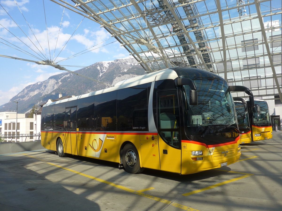 (203'811) - PostAuto Graub�nden - GR 162'978 - MAN am 19. April 2019 in Chur, Postautostation