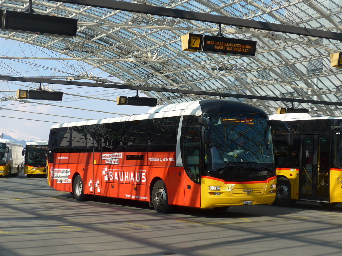 (203'815) - PostAuto Graub�nden - GR 162'981 - MAN am 19. April 2019 in Chur, Postautostation