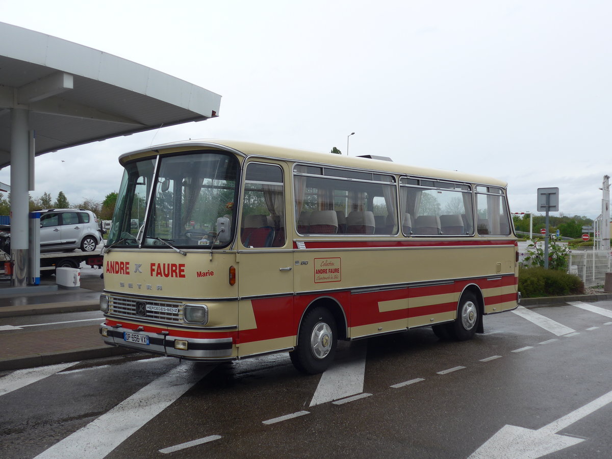 (203'933) - Faure, Chantemerle les Bl�s - DP 656 VX - Setra am 26. April 2019 in Orschwiller, Rastst�tte