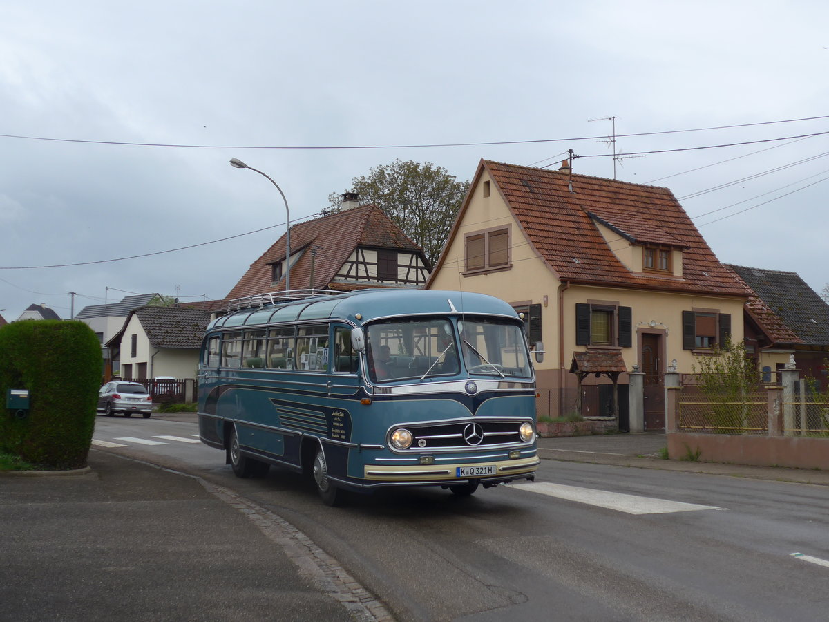 (204'197) - Aus Deutschland: P�tz, K�ln - K-Q 321H - Mercedes am 27. April 2019 in Stundwiller, Rue Principale