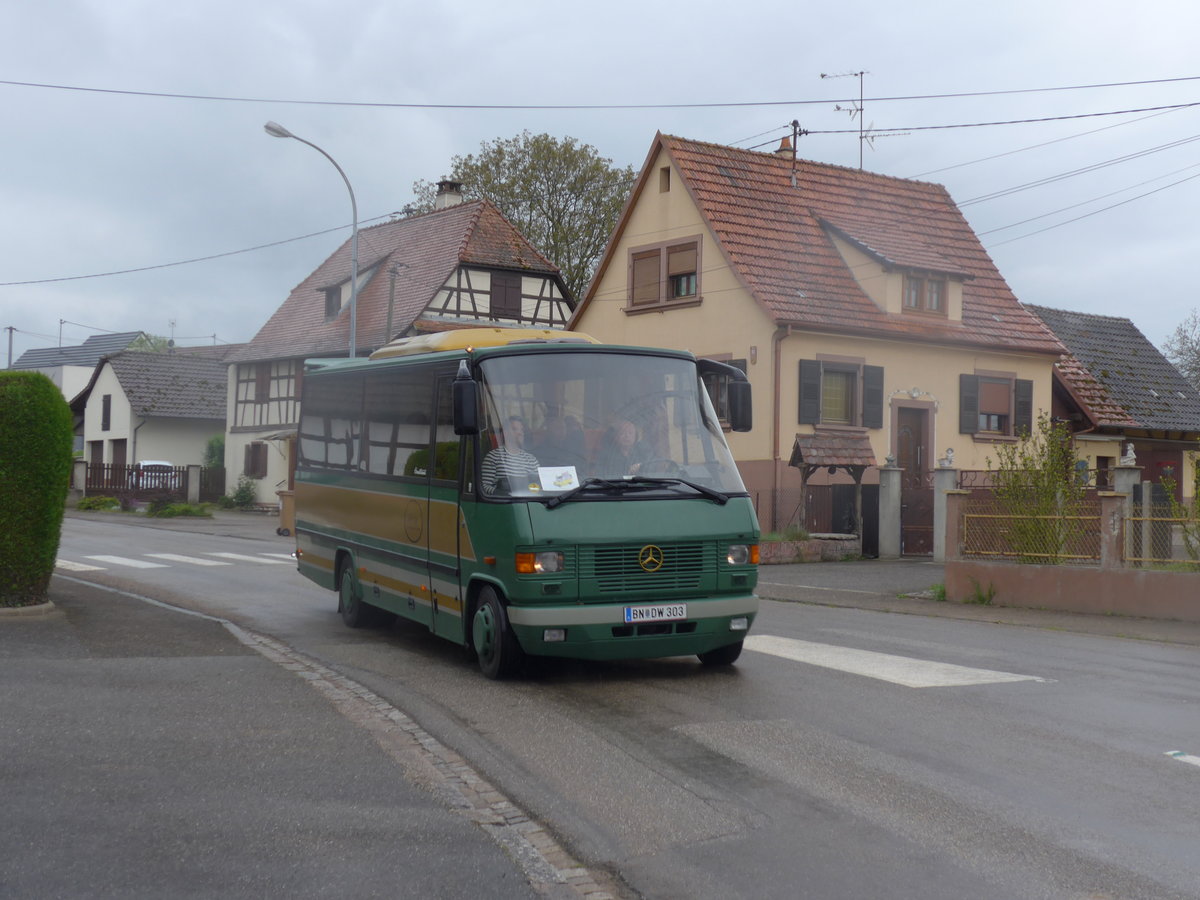 (204'226) - Aus Oesterreich: HCW Puchen - BN DW 303 - Mercedes/Auw�rter am 27. April 2019 in Stundwiller, Rue Principale
