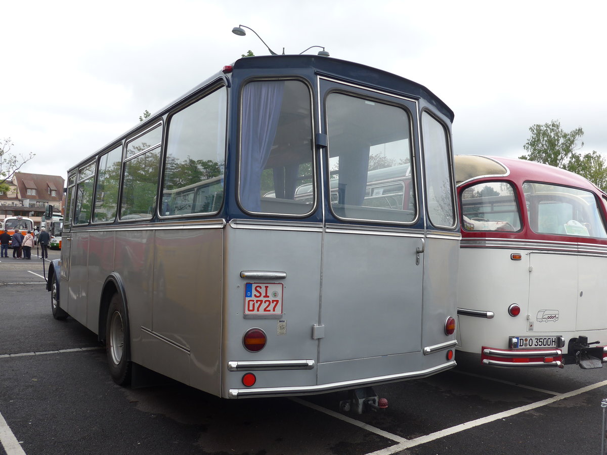 (204'506) - Aus Deutschland: Sch�ttler, Netphen - SI 0727 - Saurer/R&J (ex Braun, M�nster; ex M�ller, Neum�nster; ex Sol�r+Fontana, CH-Ilanz Nr. 14; ex Christell, CH-Falera) am 28. April 2019 in Haguenau, Parkplatz