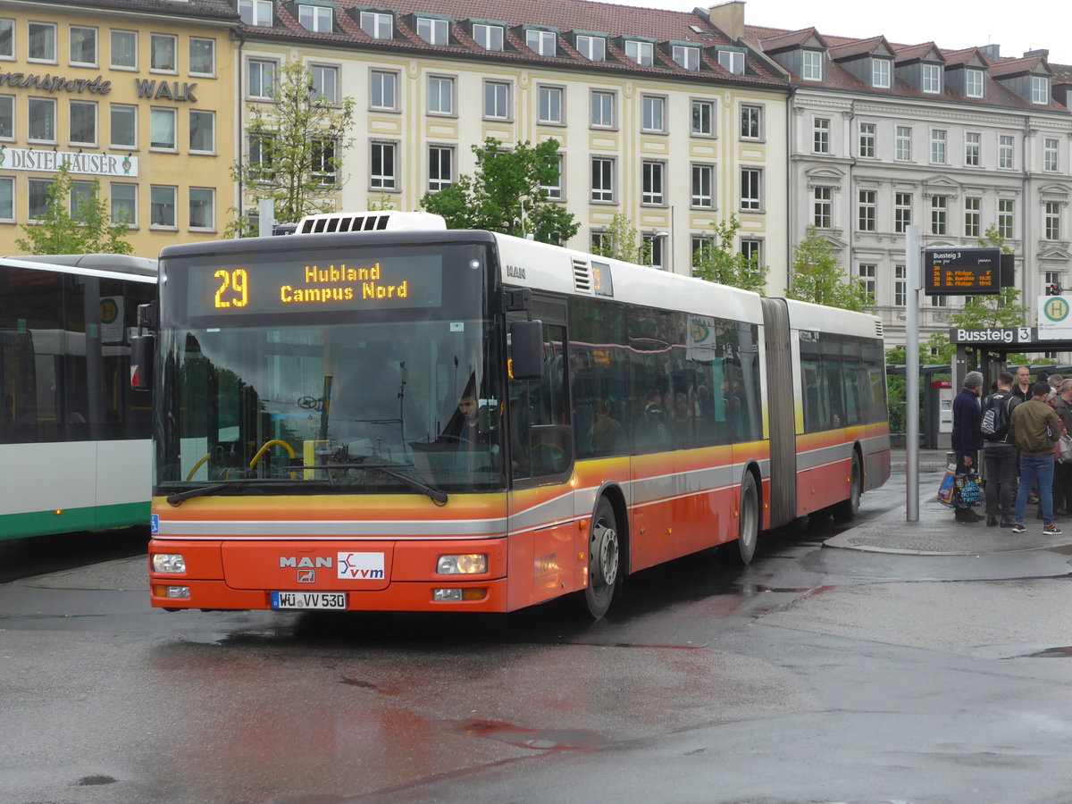(204'690) - NVG W�rzburg - Nr. 530/W�-VV 530 - MAN am 9. Mai 2019 beim Bahnhof W�rzburg