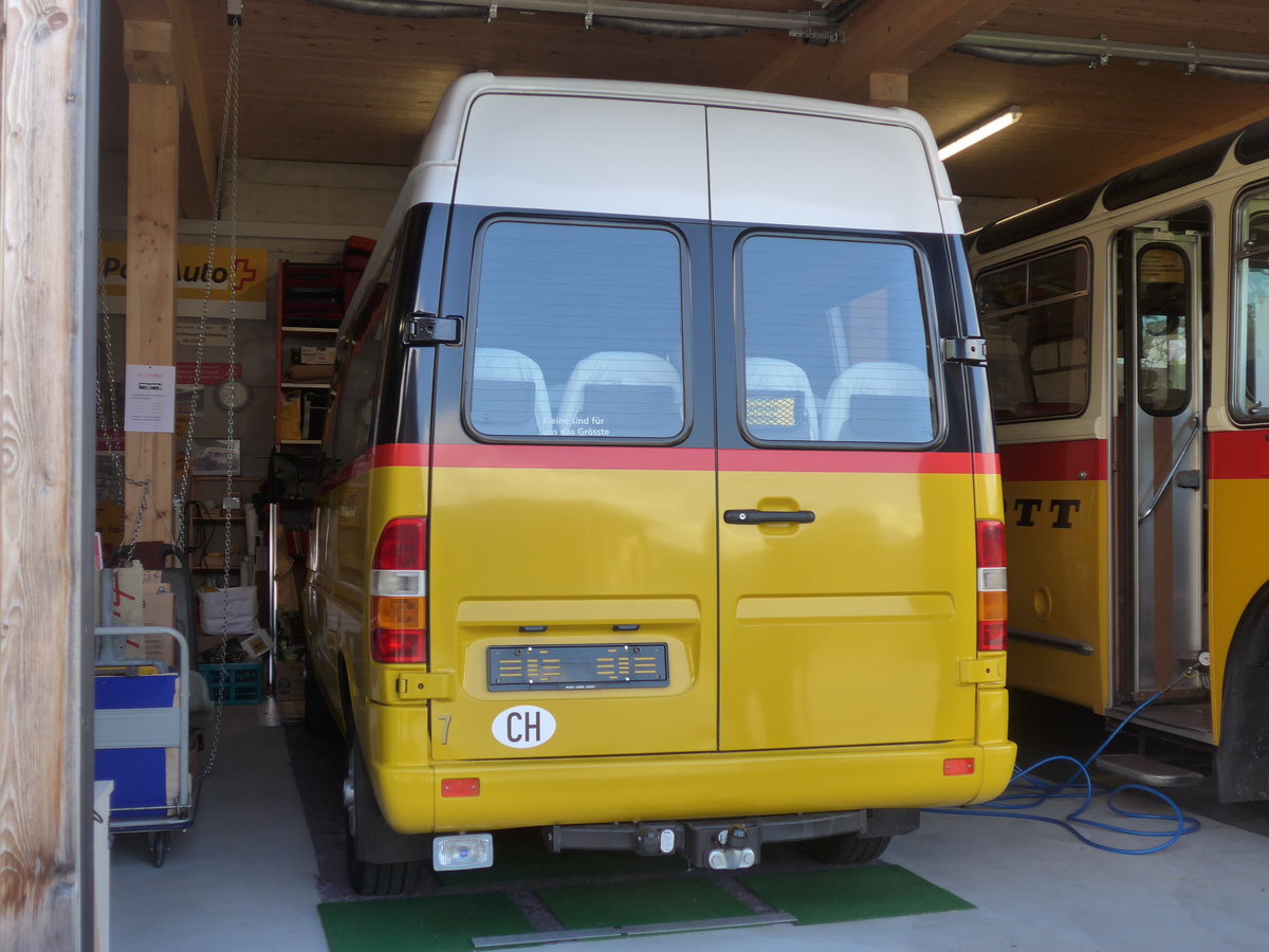 (205'616) - M�ller, Ennetmoos - Nr. 7 - Mercedes (ex Grenacher, Ittenthal) am 30. Mai 2019 in Ennetmoos, Garage