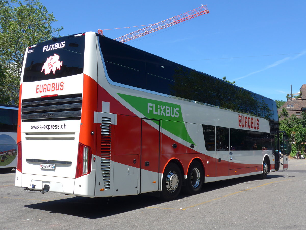 (205'912) - Eurobus swiss-express, Bassersdorf - Nr. SE 04/ZH 930'334 - Van Hool am 8. Juni 2019 in Z�rich, Sihlquai