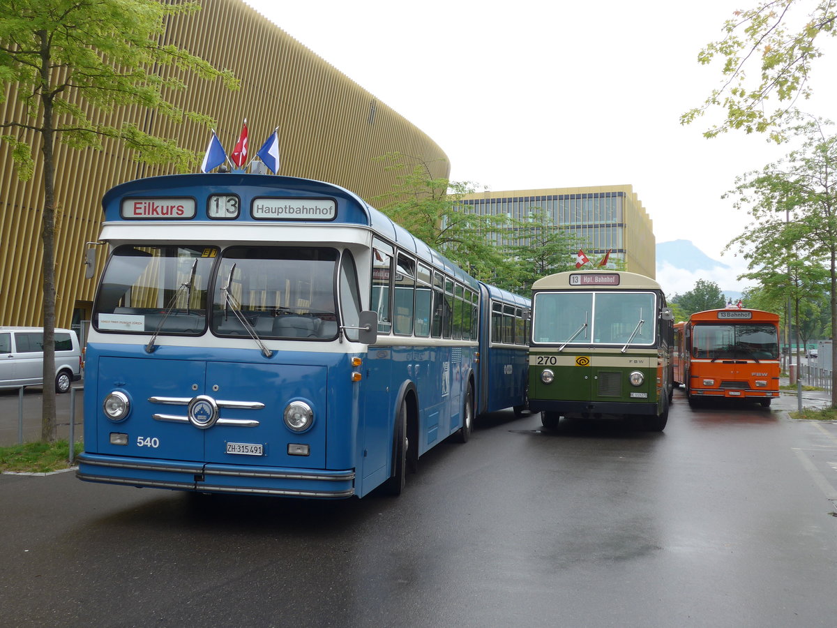 (206'559) - VBZ Z�rich (TMZ) - Nr. 540/ZH 315'491 - Saurer/Saurer (ex Nr. 7540; ex Nr. 540) + SVB Bern (Bernmobil historique) - Nr. 270/BE 113'270 - FBW/SWS-Gangloff + ZVB Zug (RWB) - Nr. 35/ZH 797'215 - FBW/Hess am 22. Juni 2019 in Luzern, Allmend