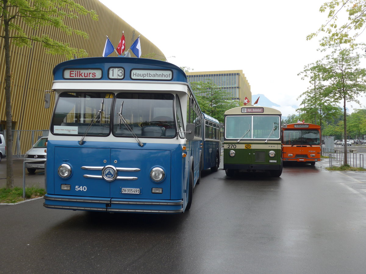 (206'561) - VBZ Z�rich (TMZ) - Nr. 540/ZH 315'491 - Saurer/Saurer (ex Nr. 7540; ex Nr. 540) + SVB Bern (Bernmobil historique) - Nr. 270/BE 113'270 - FBW/SWS-Gangloff + ZVB Zug (RWB) - Nr. 35/ZH 797'215 - FBW/Hess am 22. Juni 2019 in Luzern, Allmend