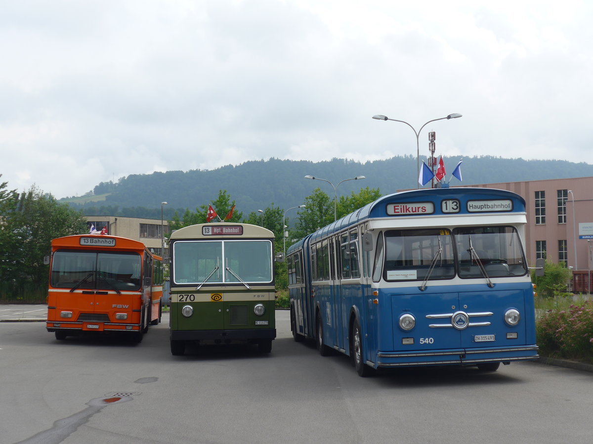 (206'585) - ZVB Zug (RWB) - Nr. 35/ZH 797'215 - FBW/Hess + SVB Bern (Bernmobil historique) - Nr. 270/BE 113'270 - FBW/SWS-Gangloff + VBZ Z�rich (TMZ) - Nr. 540/ZH 315'491 - Saurer/Saurer (ex Nr. 7540; ex Nr. 540) am 22. Juni 2019 in Emmenbr�cke, Debrunner Acifer