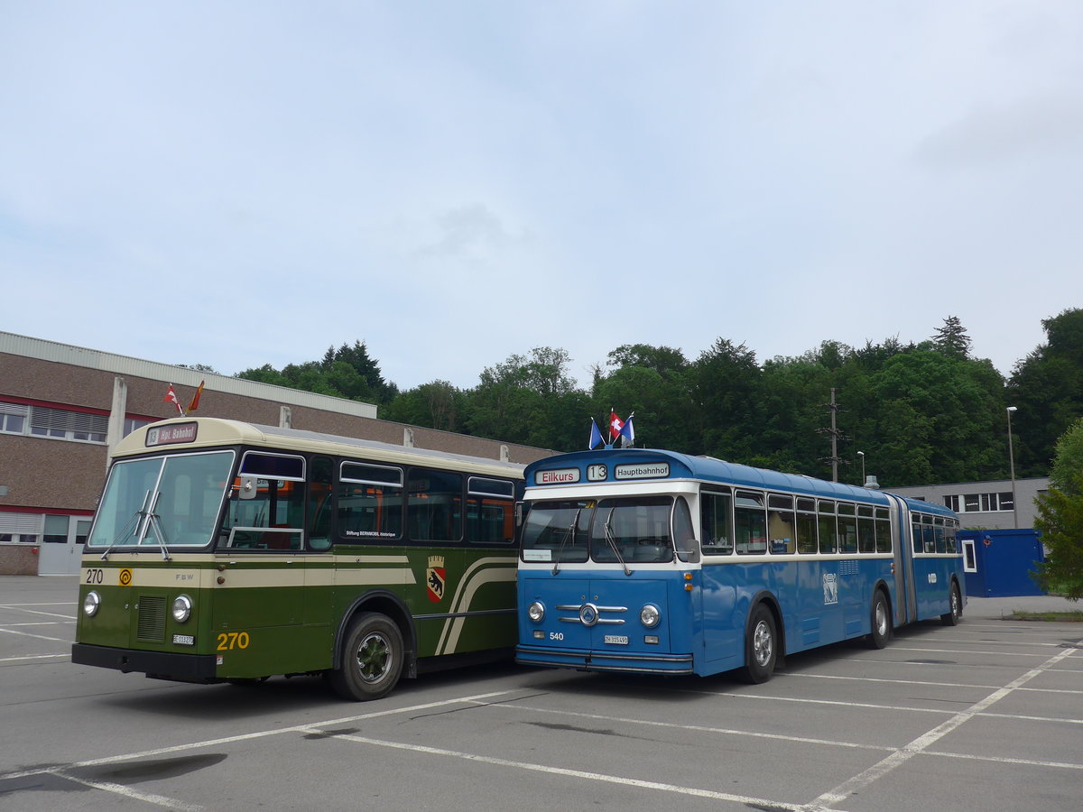 (206'599) - SVB Bern (bernmobil historique) - Nr. 270/BE 113'270 - FBW/SWS-Gangloff + VBZ Z�rich (TMZ) - Nr. 540/ZH 315'491 - Saurer/Saurer (ex Nr. 7540; ex Nr. 540) am 22. Juni 2019 in Emmenbr�cke, Debrunner Acifer