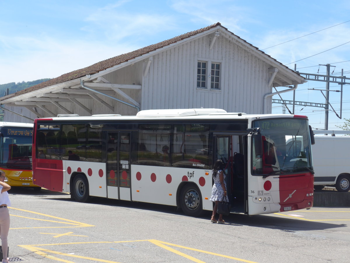 (206'791) - TPF Fribourg - Nr. 36/FR 300'358 - Volvo am 24. Juni 2019 beim Bahnhof Pal�zieux