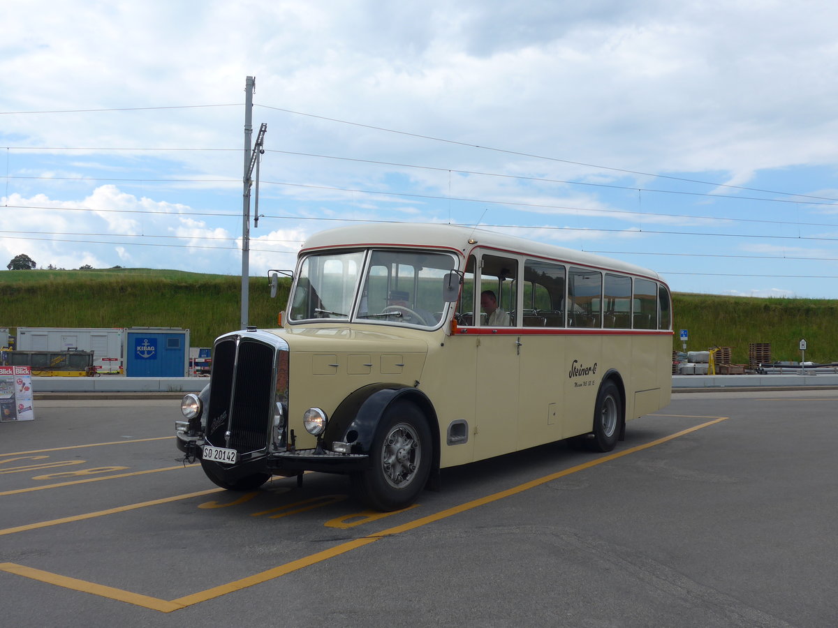 (207'444) - Steiner, Messen - SO 20'142 - Berna/Hess (ex B�rtschi, Biberen) am 7. Juli 2019 beim Bahnhof Biglen
