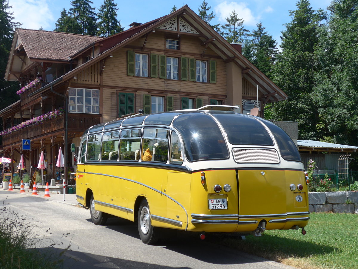 (207'498) - Zimmerli J., Oftringen - AG 57'298 - Berna/T�scher (ex Stutz, Oberlunkhofen; ex Leu, Schongau; ex Wicki, Bremgarten; ex P 22'054; ex P 20'704) am 7. Juli 2019 in Waldh�usern, Kurhaus