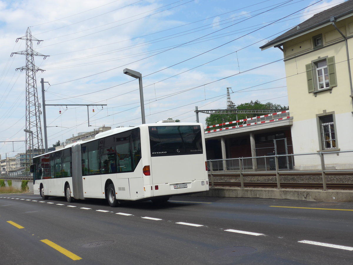 (207'612) - Intertours, Domdidier - FR 300'668 - Mercedes (ex VZO Gr�ningen Nr. 53) am 8. Juli 2019 beim Bahnhof Zollikofen