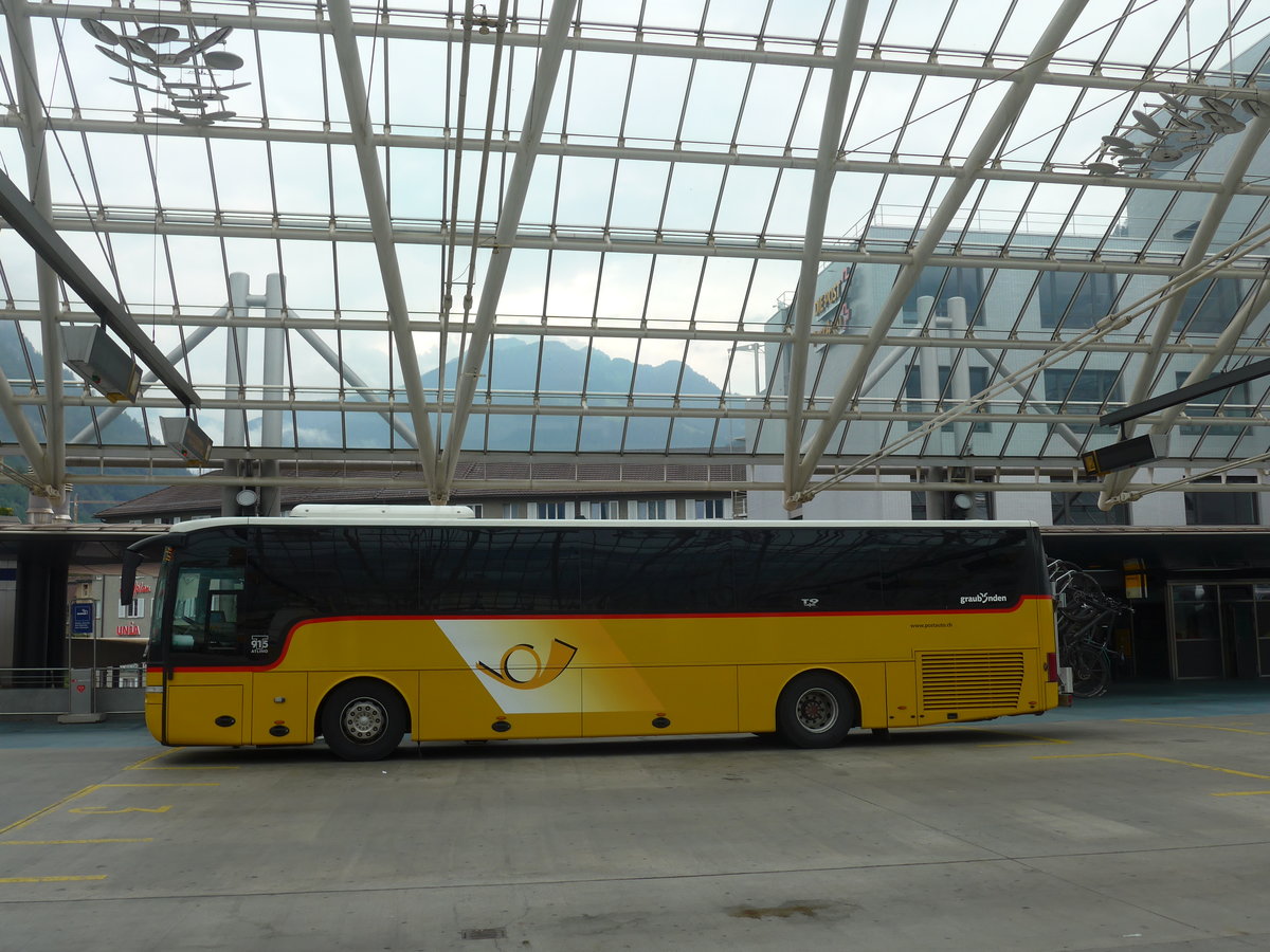 (208'028) - PostAuto Graub�nden - GR 107'702 - Van Hool am 21. Juli 2019 in Chur, Postautostation