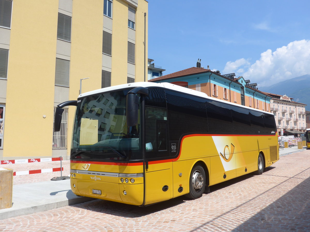 (208'041) - PostAuto Graub�nden - GR 107'702 - Van Hool am 21. Juli 2019 beim Bahnhof Bellinzona