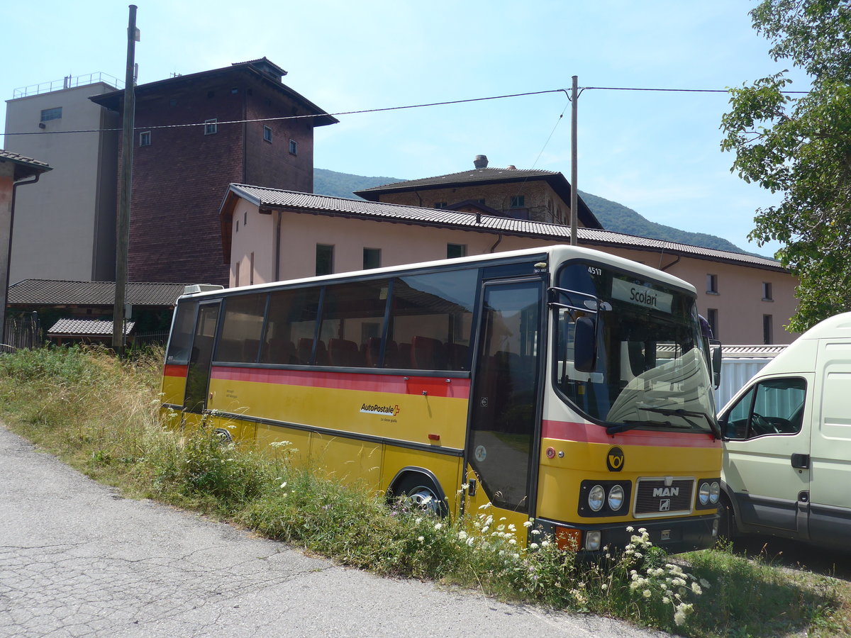 (208'043) - Merzaghi, Maroggia - (TI 7526) - MAN/G�ppel am 21. Juli 2019 in Maroggia, Garage