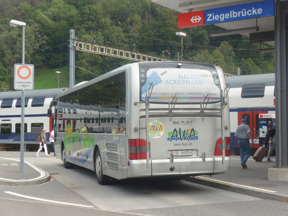 (208'761) - AWA Amden - Nr. 5/SG 39'005 - MAN (ex ATT Cadenazzo; ex St. Gallerbus, St. Gallen; ex Vorf�hrfahrzeug) am 17. August 2019 beim Bahnhof Ziegelbr�cke