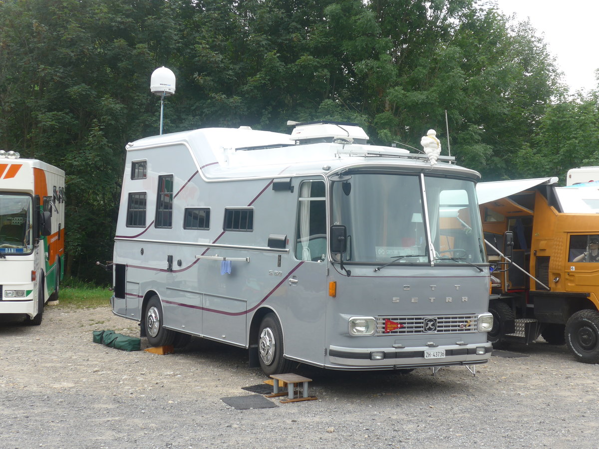 (208'834) - Meng, Hedingen - ZH 43'736 - Setra (ex Wenger, Interlaken) am 17. August 2019 in Atzm�nnig, Schutt
