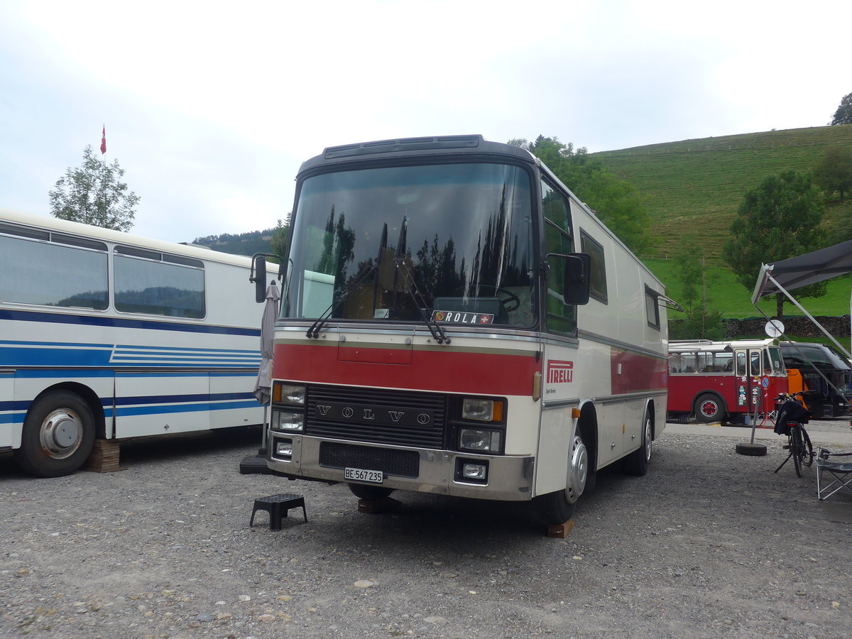 (208'845) - Schweizer, Steffisburg - BE 567'235 - Volvo/Van Hool am 17. August 2019 in Atzm�nnig, Schutt