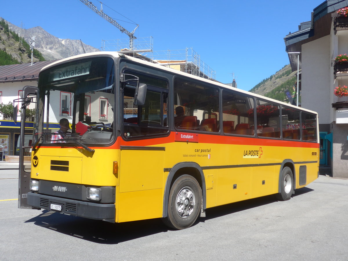 (209'006) - Oser, B�rchen - VS 93'575 - NAW/Lauber (ex Epiney, Ayer) am 18. August 2019 in Saas-Almagell, Dorfplatz