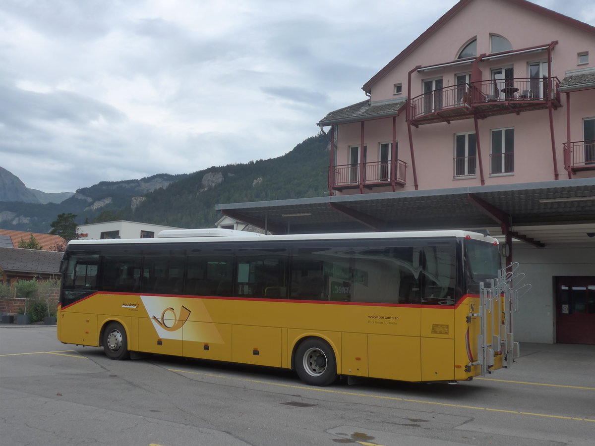 (209'188) - Fl�ck, Brienz - Nr. 9/BE 156'358 -  Iveco am 1. September 2019 in Meiringen, Postautostation