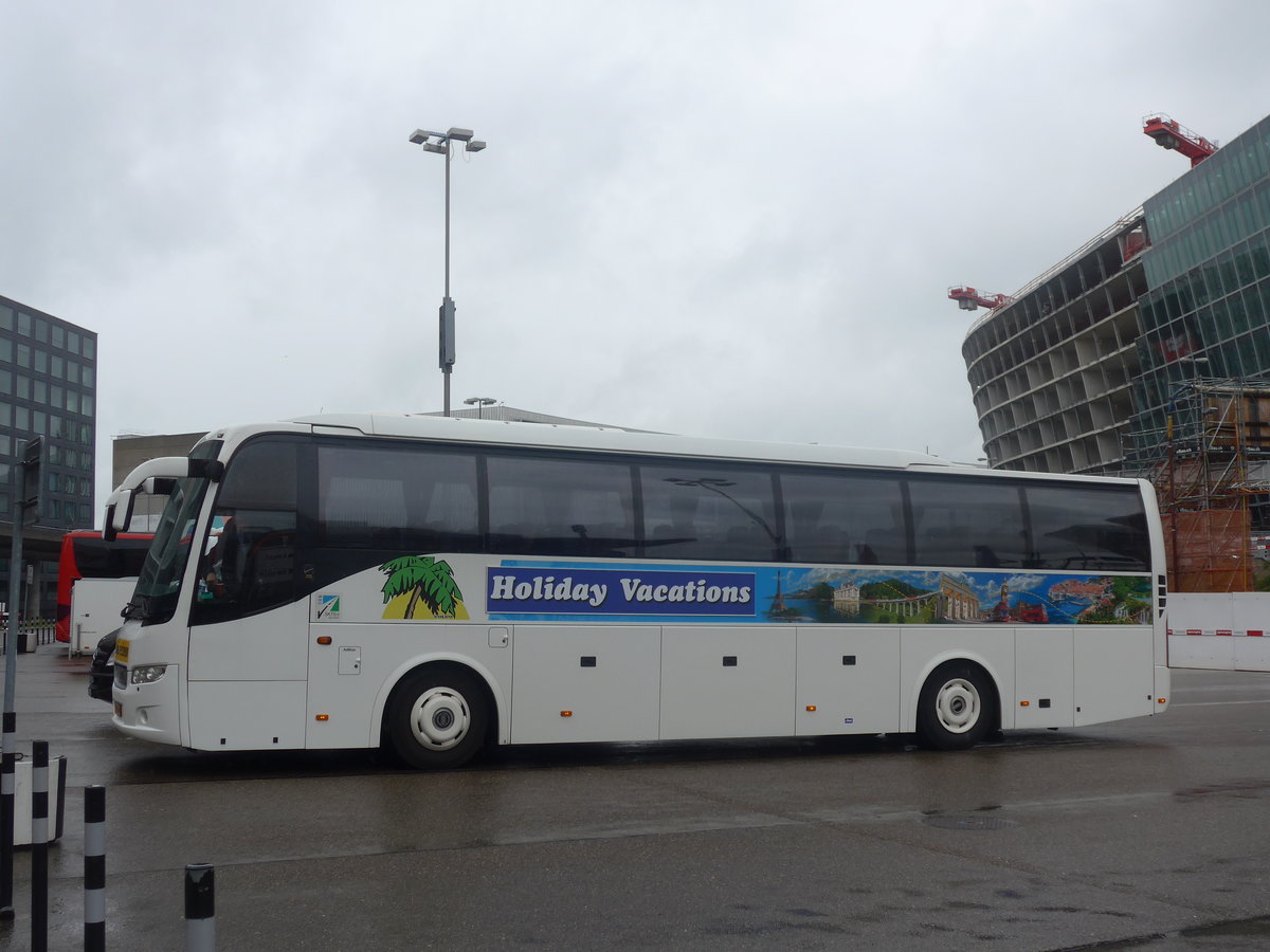 (209'414) - Aus Holland: Ruijs, Lith - Nr. 127/13-BBN-4 - Volvo am 8. September 2019 in Z�rich, Flughafen