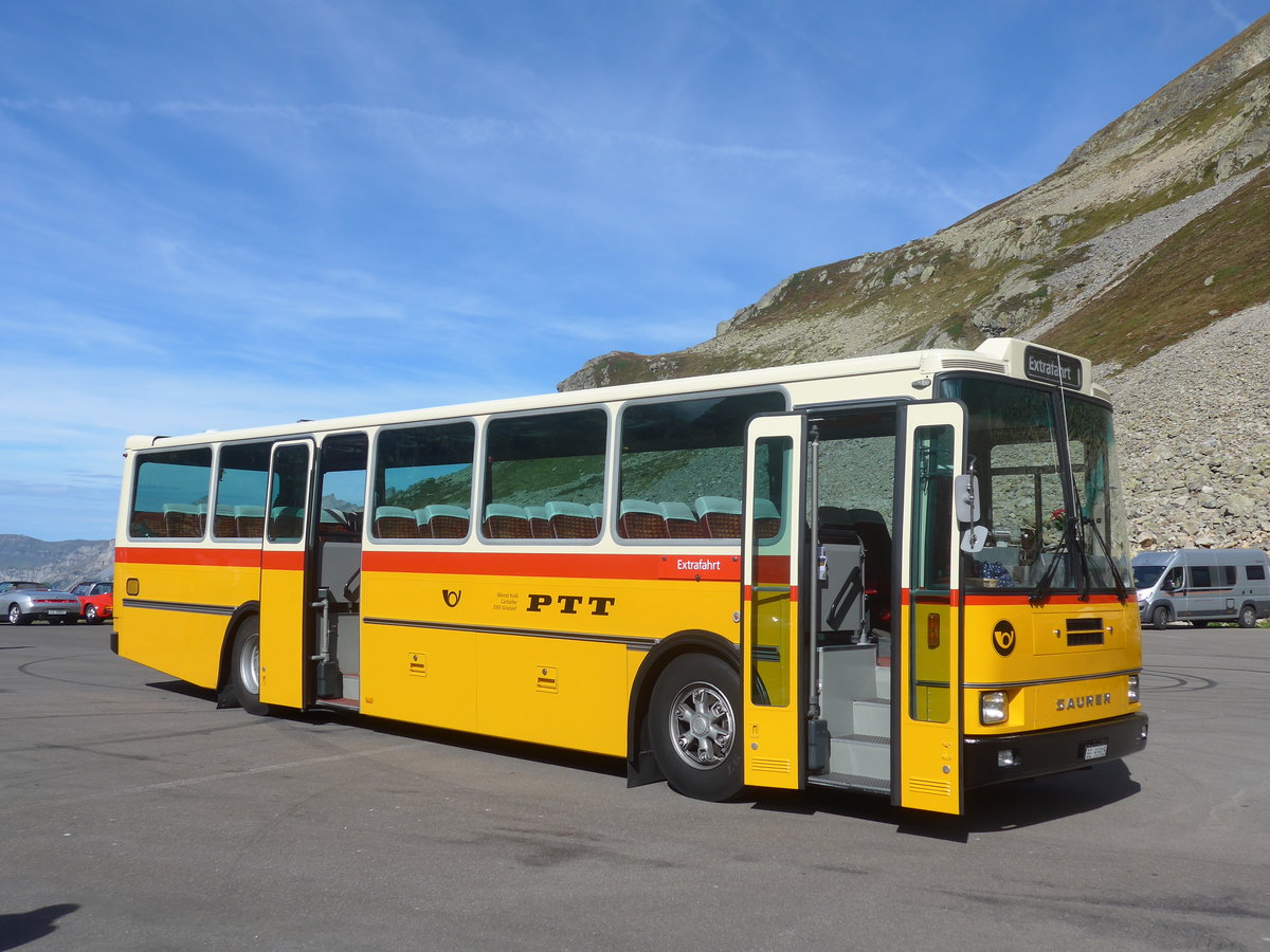 (209'757) - Kolb, Grasswil - Nr. 3/BE 93'915 - Saurer/R&J (ex Schmocker, Stechelberg Nr. 3; ex Schmocker, Stechelberg Nr. 1; ex Gertsch, Stechelberg Nr. 1) am 22. September 2019 in Susten, Passh�he