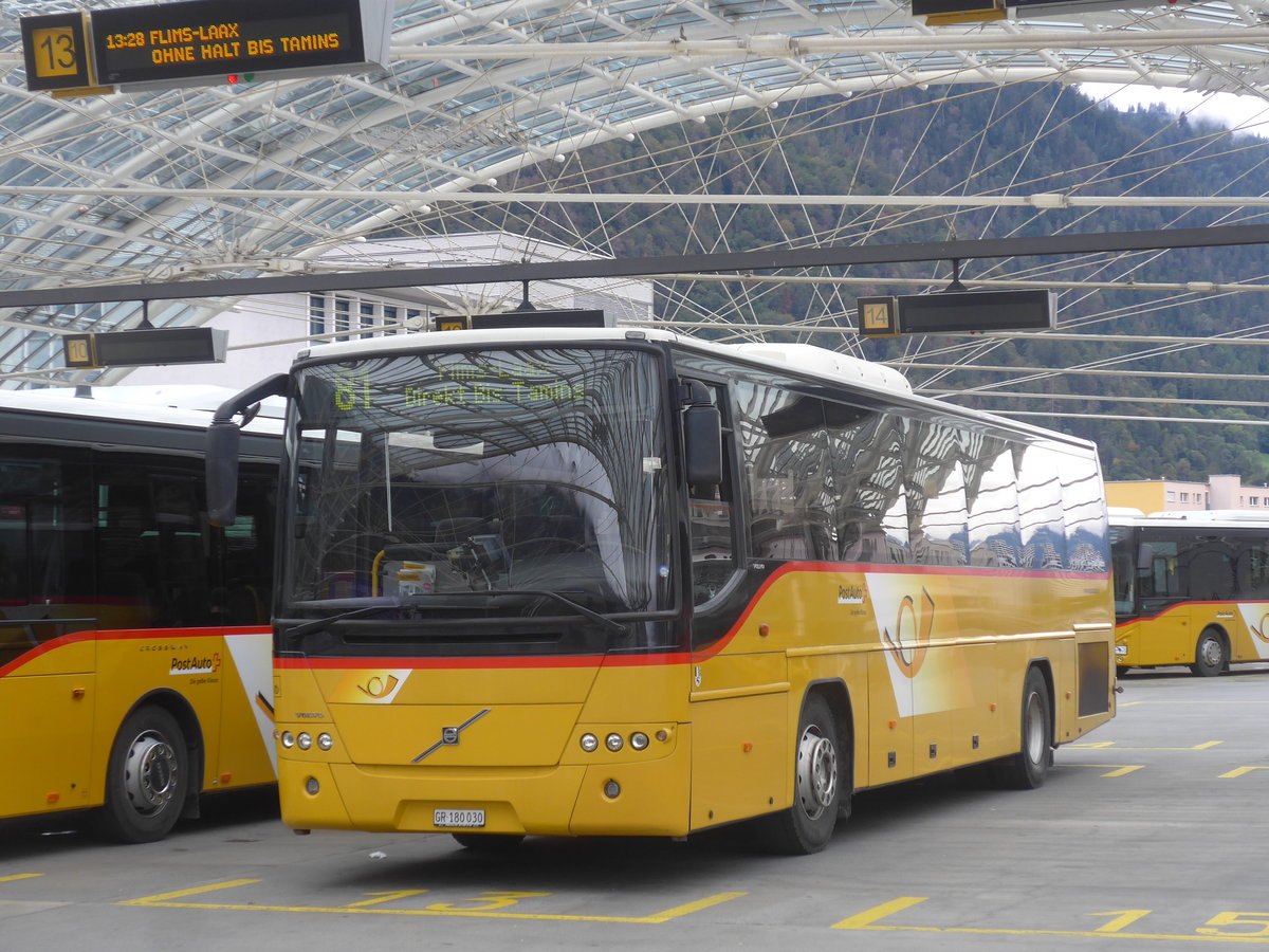 (209'998) - PostAuto Graub�nden - GR 180'030 - Volvo (ex Reptrans, Salouf; ex PostAuto Graub�nden GR 102'313) am 6. Oktober 2019 in Chur, Postautostation