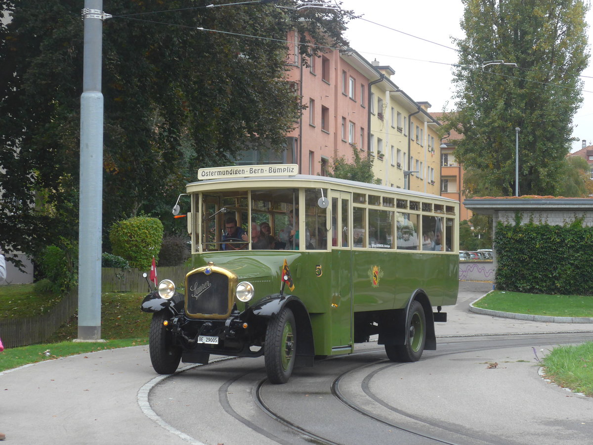(210'419) - SVB Bern (Bernmobil historique) - Nr. 5/BE 29'005 - Saurer am 20. Oktober 2019 in Bern, Weissenb�hl
