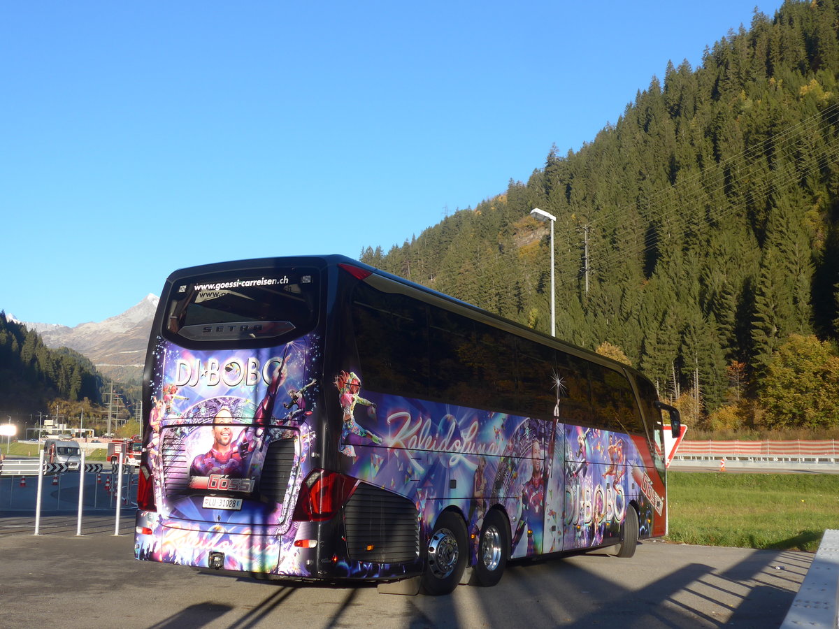 (210'507) - G�ssi, Horw - LU 31'028 - Setra am 26. Oktober 2019 in Ambr�-Piotta, Rastst�tte