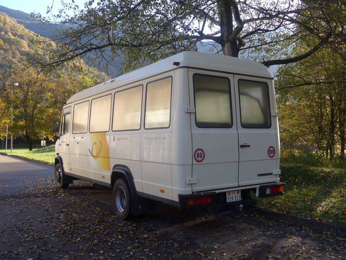 (210'514) - Barenco, Faido - TI 319'313 - Mercedes (ex Autopostale, Muggio; ex Autopostale, Mendrisio; ex Malacrida, Mendrisio Nr. 36) am 26. Oktober 2019 in Faido, Garage (mit Jahrgang 1991 vermutlich �ltestes Postauto, das noch in Betrieb ist)