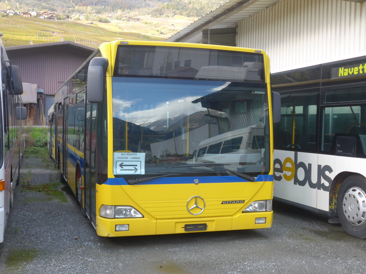(210'930) - T�l�-Evol�ne, Evol�ne - Mercedes (ex BLT Oberwil Nr. 34) am 9. November 2019 in Leytron, Garage Buchard