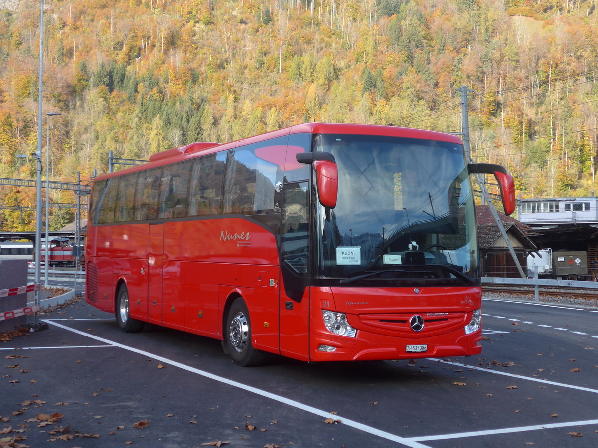 (210'989) - Nunes, Z�rich - Nr. 21/ZH 537'386 - Mercedes am 11. November 2019 beim Bahnhof Interlaken Ost