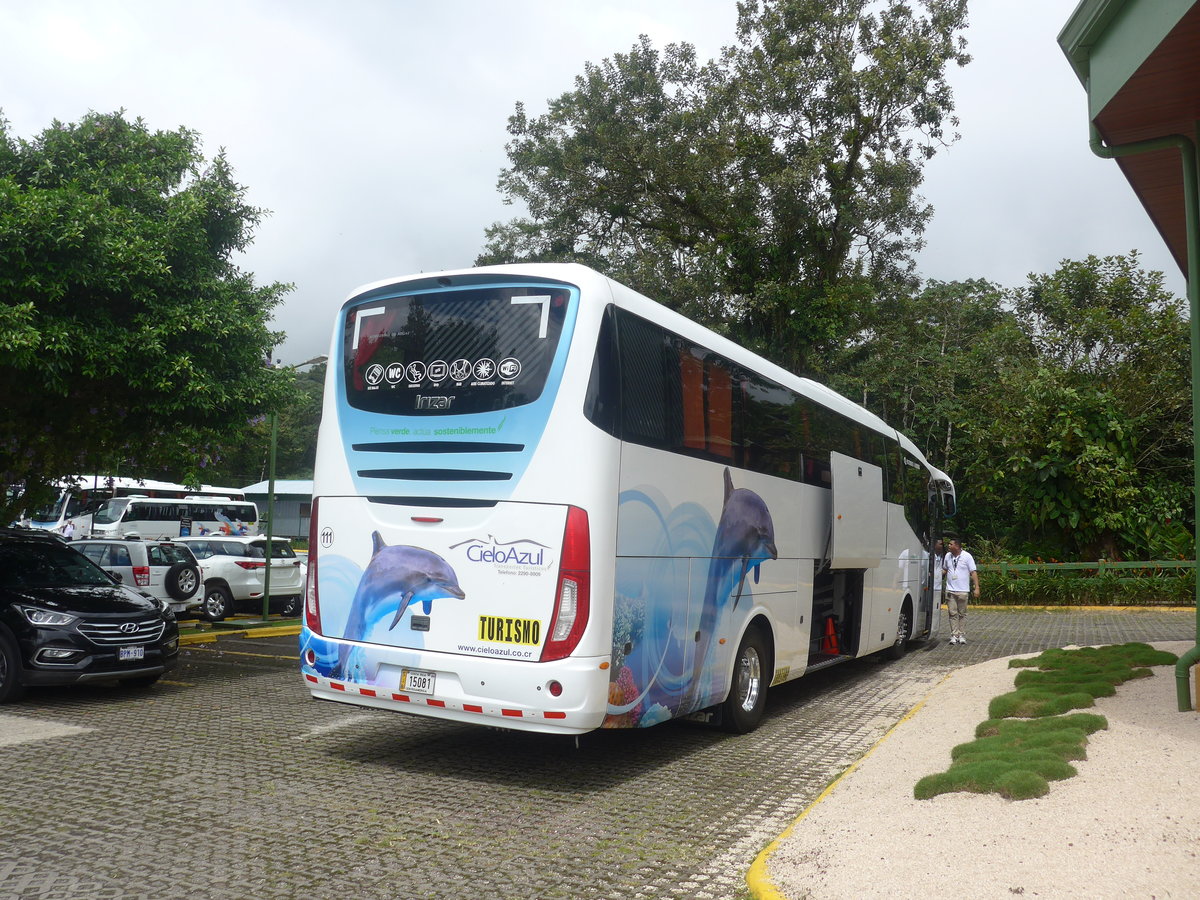 (211'235) - CieloAzul, San Jos� - Nr. 111/15'081 - Scania/Irizar am 14. November 2019 in La Fortuna, Mistico